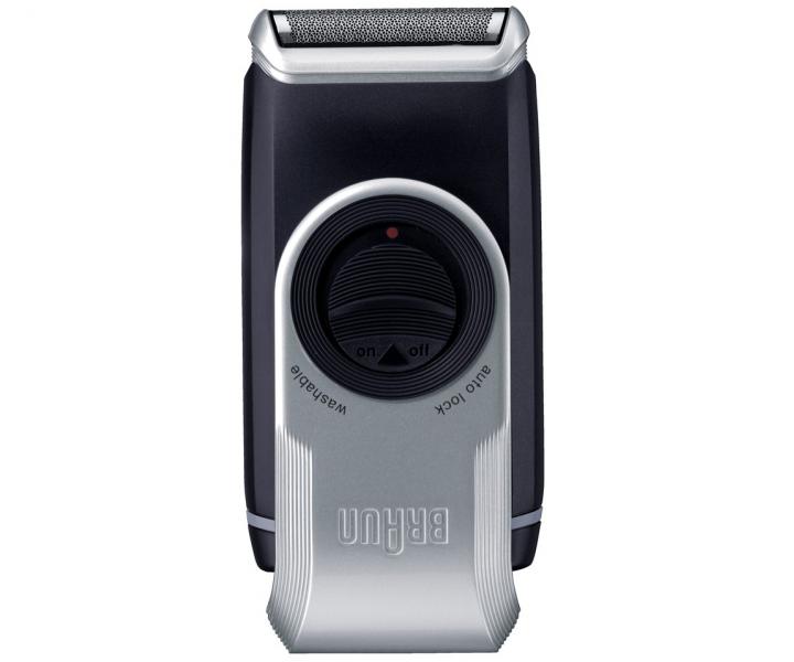 Cestovní holicí strojek Braun MobileShave M-90