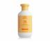 Řada pro vlasy namáhané sluncem Wella Professionals Invigo Sun Care - šampon - 300 ml