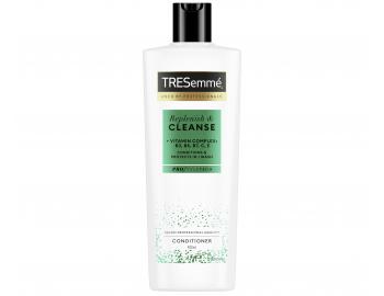 Čisticí kondicionér pro mastící se vlasy Tresemmé Replenish & Cleanse Conditioner - 400 ml