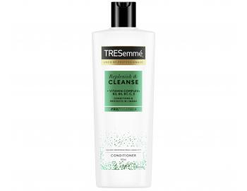 istic kondicionr pro mastc se vlasy Tresemm Replenish & Cleanse Conditioner - 400 ml