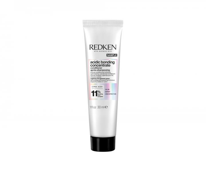 Intenzivně regenerační péče pro poškozené vlasy Redken Acidic Bonding Concentrate - 30 ml