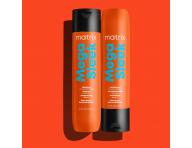 Uhlazující péče pro nepoddajné vlasy Matrix Mega Sleek - 300 ml