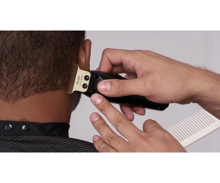 Profesionální set stříhacího a konturovacího strojku Wahl Barber Combo Cordless 3025726 - limitovaná edice, černý