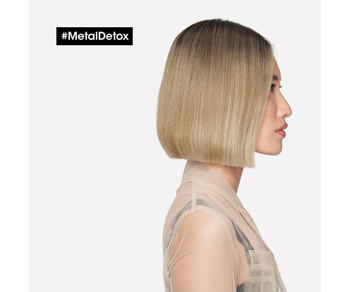 Maska pro barvené a poškozené vlasy Loréal Professionnel Serie Expert Metal Detox - 75 ml