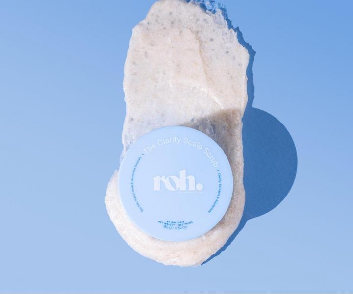 Peeling pro hloubkov� �ist�n� poko�ky hlavy ROH The Clarify Scalp Scrub - 180 g
