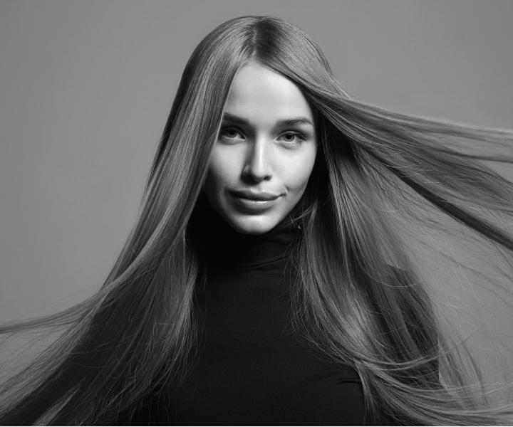 Regenera�n� �ada pro such� a po�kozen� vlasy Kl�ral System Retinoil