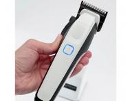 Profesion�ln� st�ihac� strojek s v�m�nn�mi bateriemi Supreme Trimmer Recharge STC779/W - b�l�