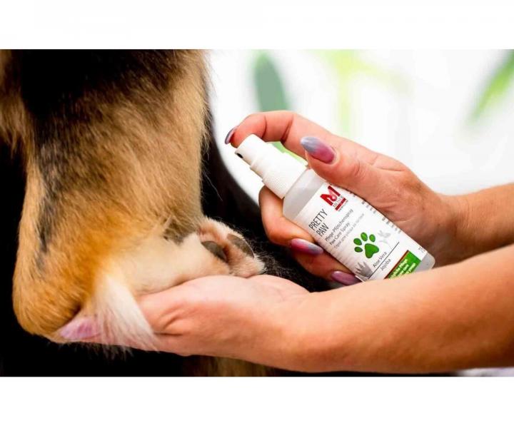 Vyživující sprej na ochranu tlapek Moser Pretty Paw - 75 ml