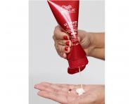 Hloubkově regenerační kondicionér pro poškozené vlasy Wella Professionals Ultimate Repair - 200 ml