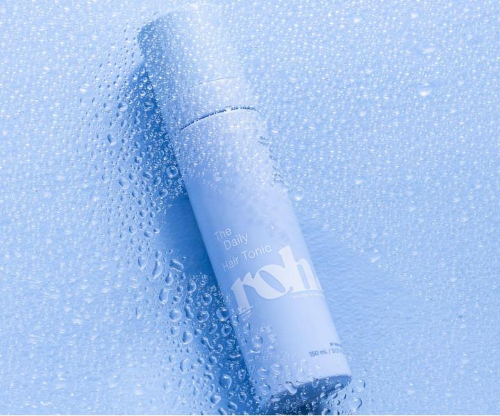 Bezoplachov� revitaliza�n� tonikum pro hydrataci vlas� a vlasov� poko�ky ROH The Daily Hair Tonic - 150 ml