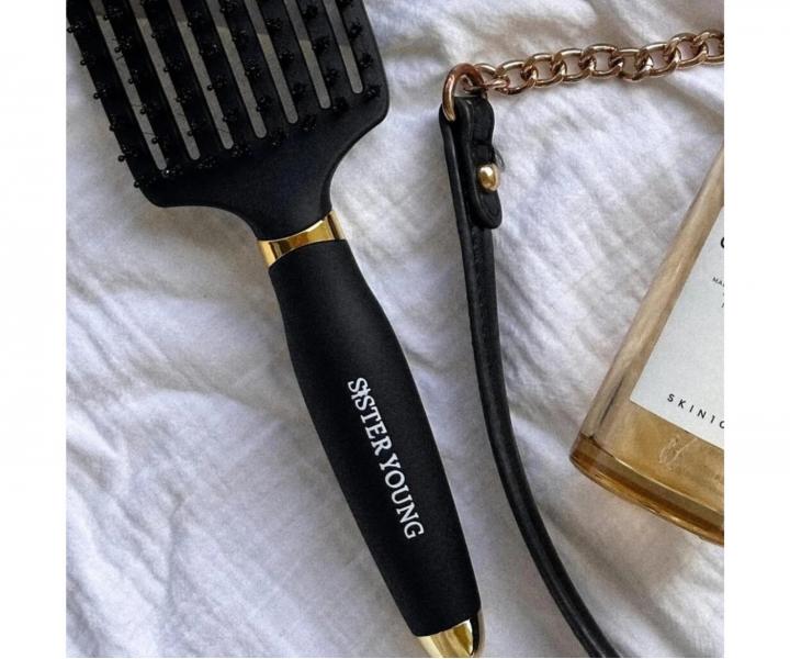 Kart�� na roz�es�v�n� a fouk�n� vlas� s kan��mi a nylonov�mi �t�tinami Sister Young Ovia Hair Brush - �ern�