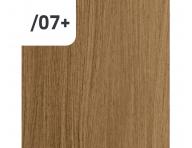 Profesion�ln� zesv�tluj�c� barva na vlasy Wella Professionals Magma By Blondor 120 g - 07+ p��rodn� hn�d� intenzivn�