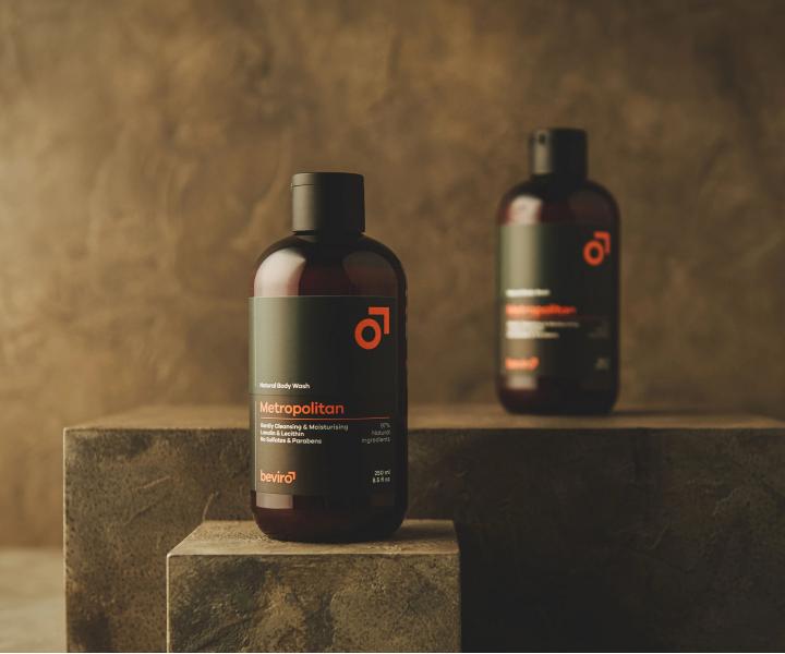 Přírodní sprchový gel pro muže Beviro Metropolitan Natural Body Wash - 250 ml - expirace