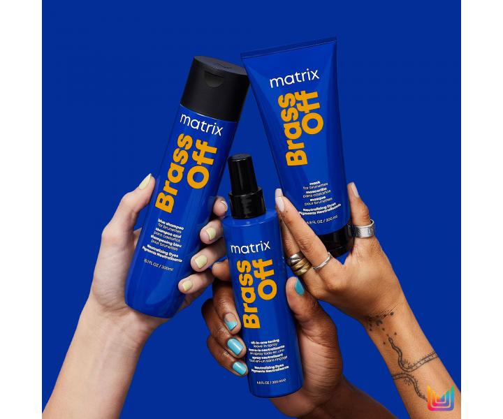 Šampon pro neutralizaci mosazných a oranžových tónů Matrix Brass Off - 300 ml