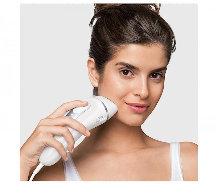 IPL epilátor Braun Silk-expert Pro 3 - PL3133 + holicí strojek Gillete Venus Embrace zdarma