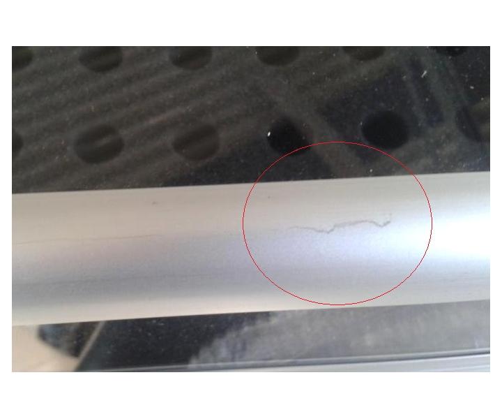 Kosmetický sekční kufřík na potřeby na nehty - II. jakost, poškrábaná hrana