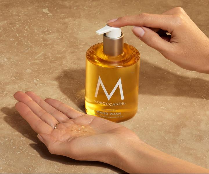 Tekuté mýdlo na ruce s arganovým olejem Moroccanoil Hand Wash Oud Minéral - 360 ml