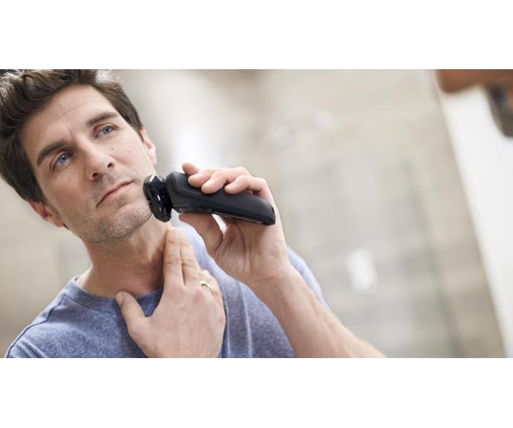 Holicí strojek na vousy se zastřihovačem Philips Shaver 5000 Series S5583/38 - červený