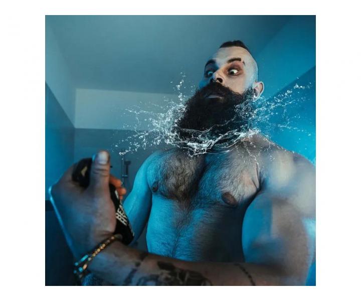 Hydratační sprej na vousy Angry Beards Beard Hydro Drunken Dane - 100 ml