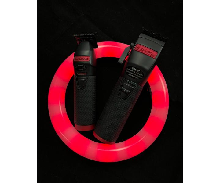 Profesionální strojek na vlasy BaByliss Pro Boost+ BlackFX - černý