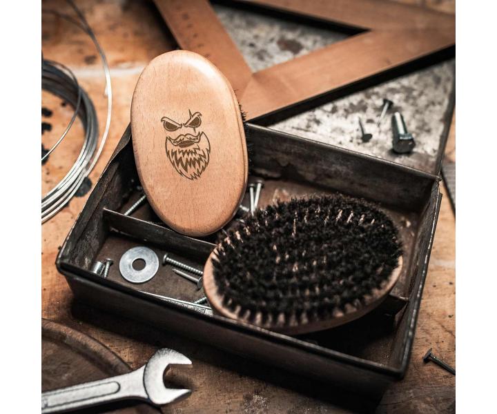 Dřevěný kartáč na vousy Angry Beards Harden - 103 x 63 mm