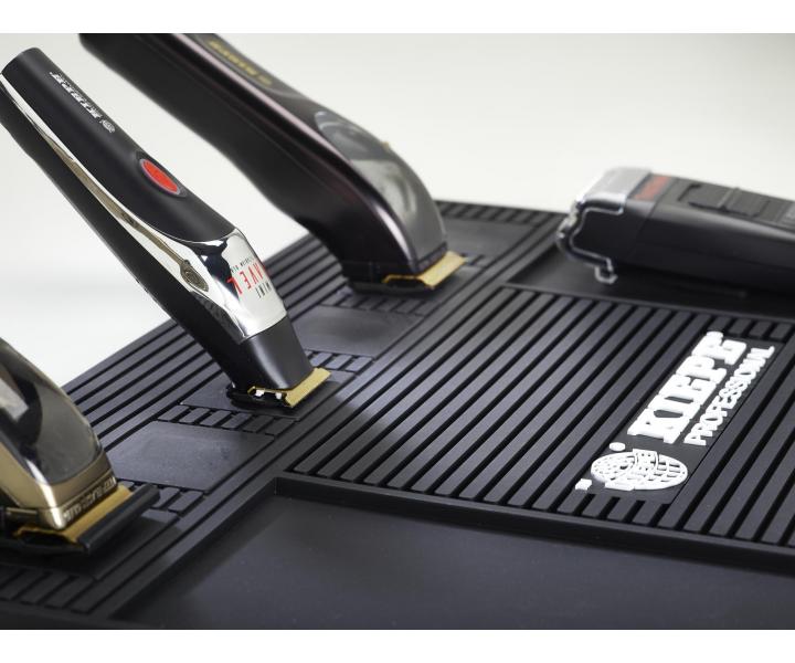 Magnetická silikonová podložka pro strojky a kadeřnické pomůcky Kiepe Magnetic Mat
