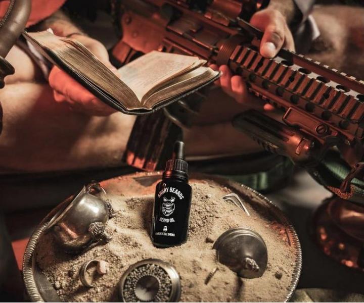 Vyživující olej na vousy Angry Beards Khalifa The Sheikh - 30 ml - expirace