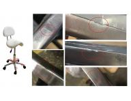 Taburet na kolekch s oprkou Detail T2 - bl (54) - II. jakost - odrky a prasklina na podstavci