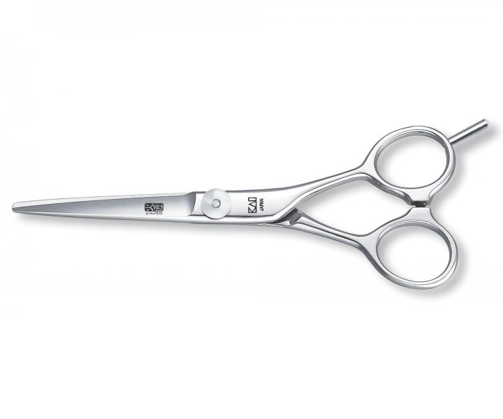 Sada kade�nick�ch n��ek Kasho Design Master Classic 5,5" a b�itvy Kasho Speed Edge Razor s textiln�m pouzdrem