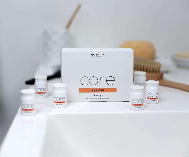 Ampulky pro extrémně poškozené vlasy Subrina Professional Care Keratin Therapy - 6 x 10 ml