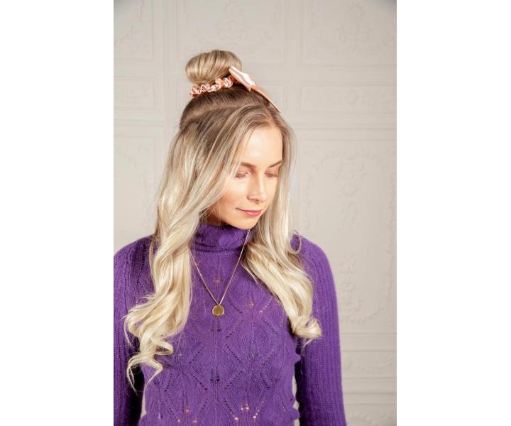 Ozdobná spirálová gumička s mašlí Invsibobble Scrunchie Slim Ballerina Bow - růžová