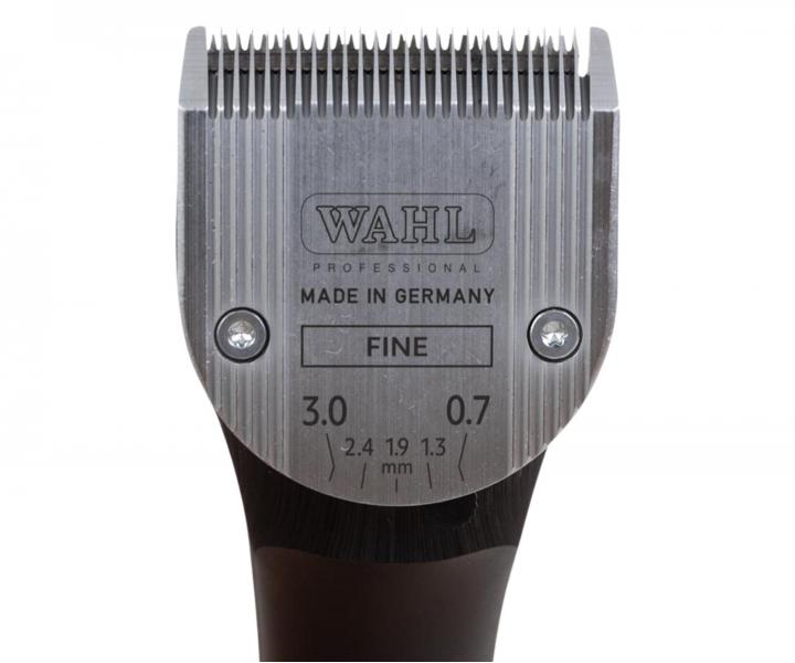 Profesion�ln� strojek na zv��ec� srst Wahl Professional Admire 1877-0470 - modr�