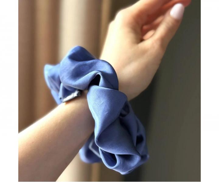 Ozdobn� �ifonov� gumi�ka do vlas� Sister Young Scrunchie Lilu Steel Blue - ocelov� modr�