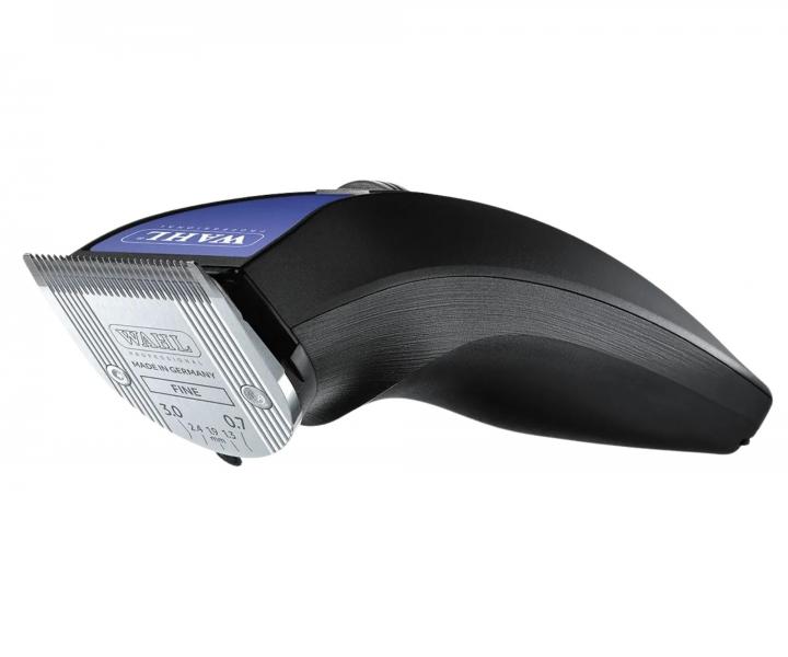 Profesion�ln� strojek na zv��ec� srst Wahl Professional Admire 1877-0470 - modr�