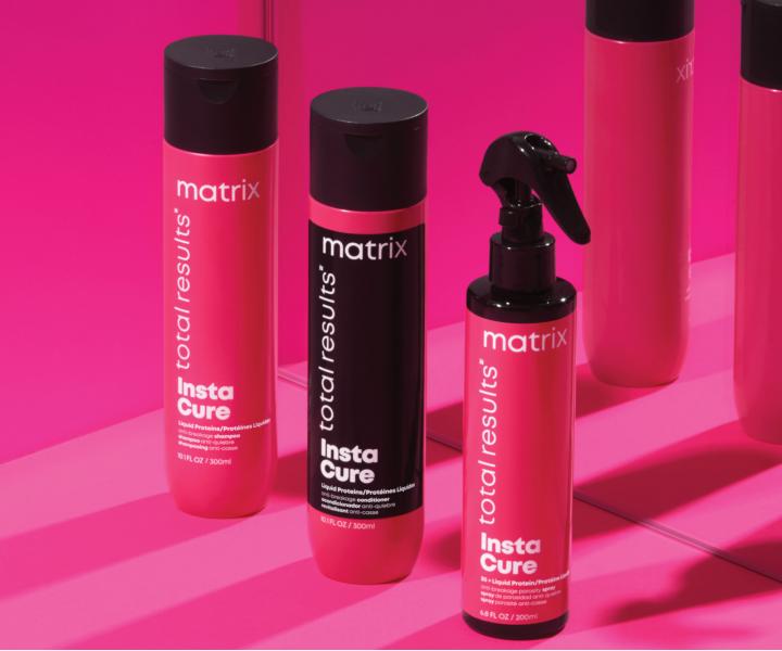 Bezoplachový sprej s tekutými proteiny proti lámání a poréznosti vlasů Matrix Instacure - 200 ml