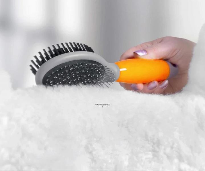 Oboustrann� kart�� pro p��i o zv��ec� srst Wahl Professional Double Sided Brush 58421 - oran�ov�