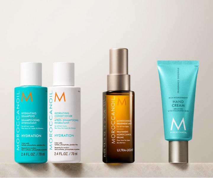 Cestovn� sada pro hydrataci vlas� Moroccanoil Greetings From Hydration + kr�m na ruce a ta�ti�ka zdarma