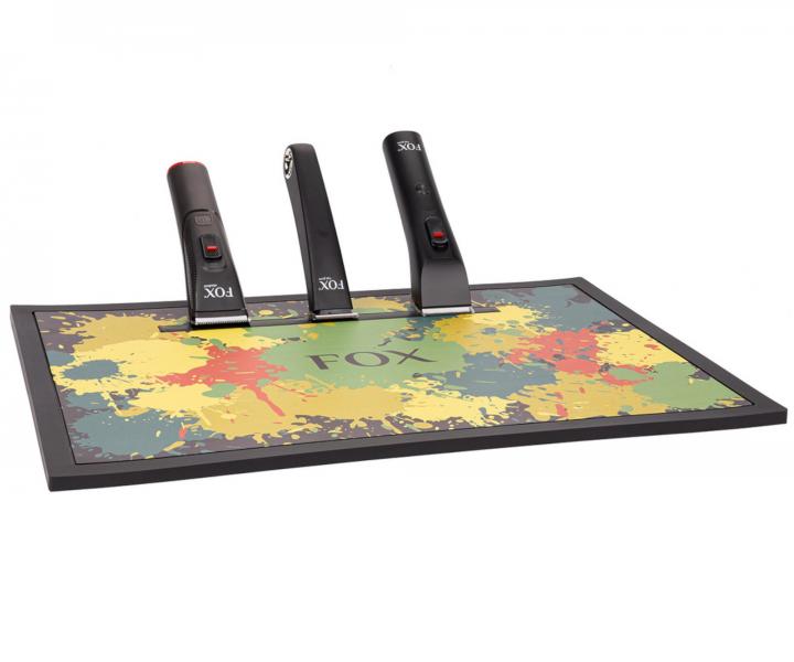 Magnetick silikonov podloka pro strojky a kadenick pomcky Fox Barber Magnetic Mat - 48 x 33 cm