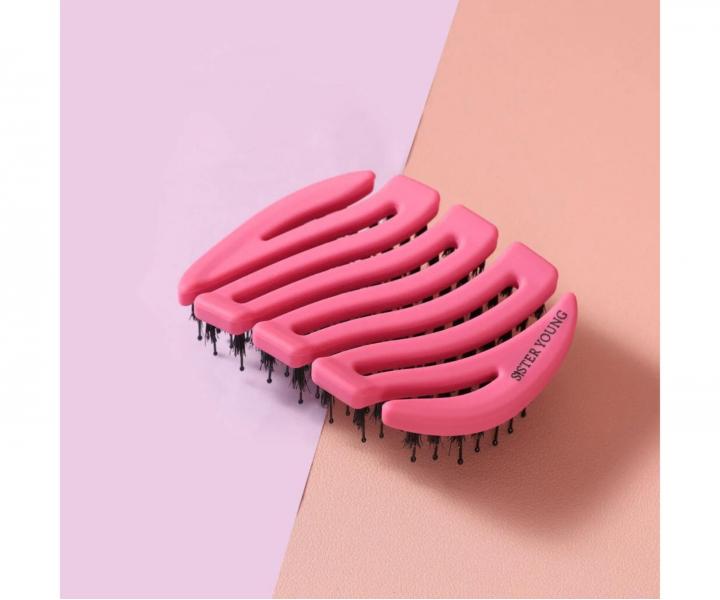 Kart�� na vlasy s kan��mi a nylonov�mi �t�tinami Sister Young Mila Pocket Hair Brush - tmav� r��ov�
