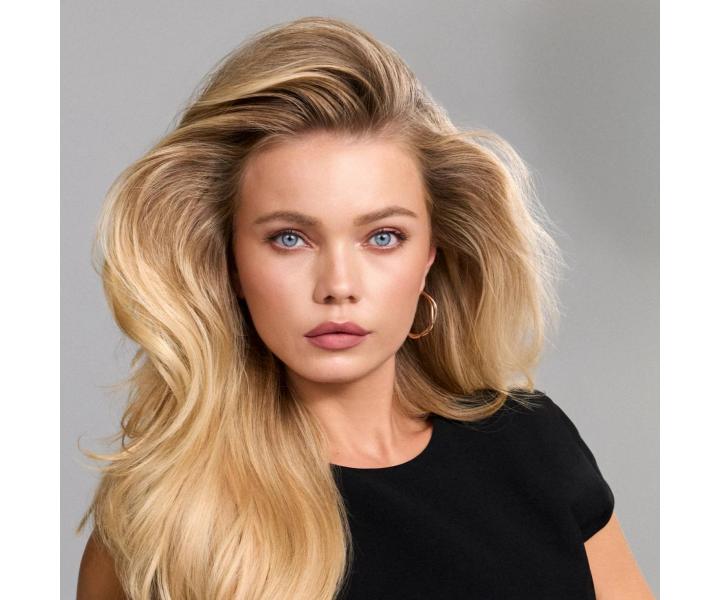 Stylingová pěna pro objem jemných a slabých vlasů Neqi Volume Victory Styling Mousse - 150 ml