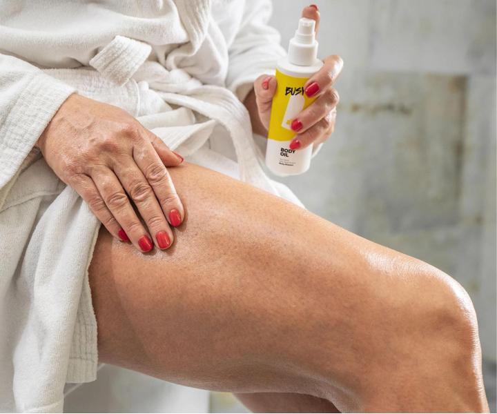 Hydrata�n� t�lov� olej pro suchou poko�ku BusyB Becky Blossom Body Oil - 150 ml