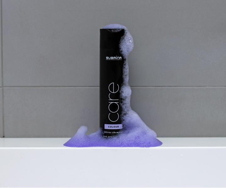 Šampon pro neutralizaci žlutých tónů Subrina Professional Care Colour Silver Shampoo