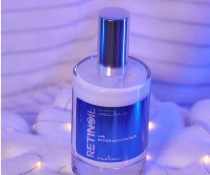 Revitaliza�n� bezoplachov� kr�m pro such� a po�kozen� vlasy Kl�ral System Retinoil Revitalising Absolute Fluid - 100 ml