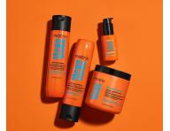 Uhlazuj�c� termoochrann� s�rum pro nepoddajn� vlasy Matrix Mega Sleek 96H Anti-Frizz TopCoat Serum - 50 ml