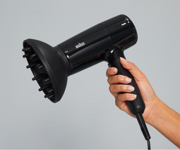 Fén na vlasy s ionizací Braun HD225 - 2200 W, černý