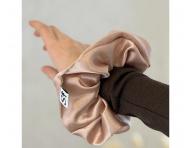 Ozdobn� sat�nov� gumi�ka do vlas� Sister Young Scrunchie Lilu Champagne - �ampa�