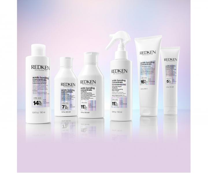 Intenzivn regeneran ada pro obnovu vlasovho vlkna Redken Acidic Bonding Concentrate