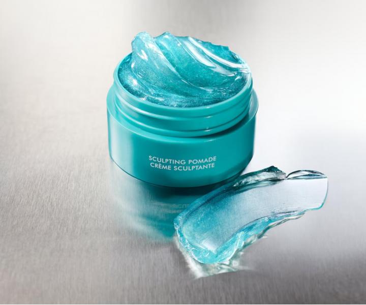 Pom�da na vlasy se silnou fixac� Moroccanoil Sculpting Pomade - 75 ml