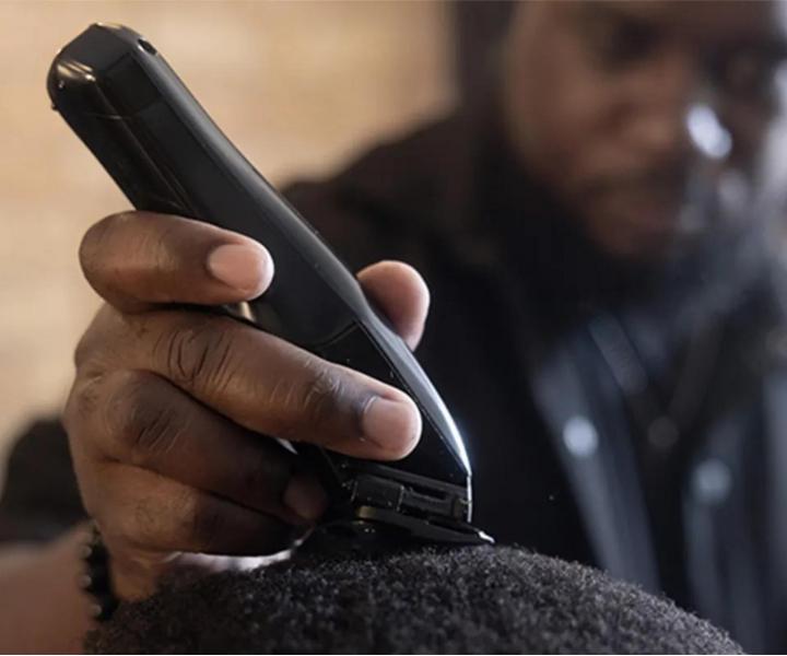 Profesionální střihací strojek Wahl Vapor Cordless 3026483 - černý