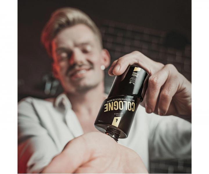 Kol�nsk� voda Angry Beards Cologne Urban Twofinger